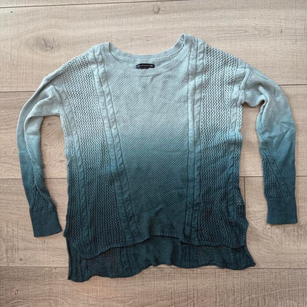 American Eagle Ombré Knit Sweater – Size S